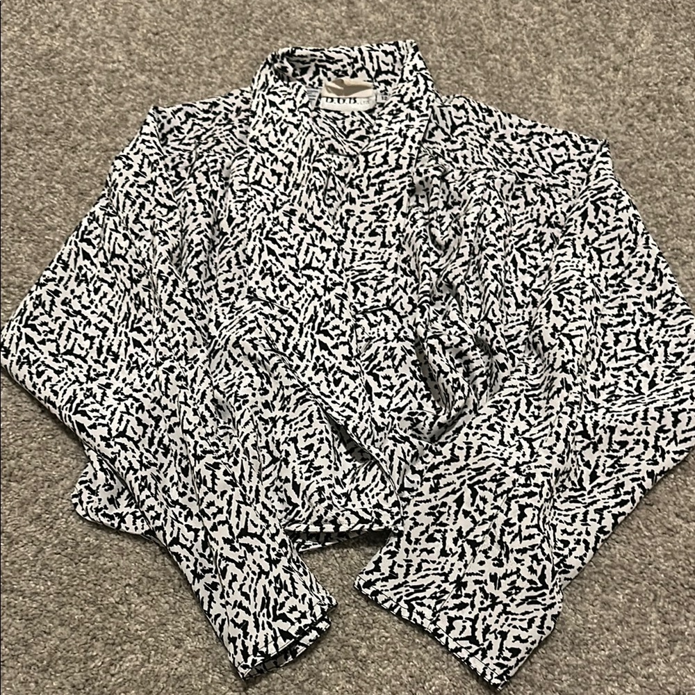 Vintage Black and White Geometric Blouse